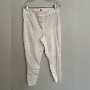 Spanx Denim Skinny Jean Leggings White 20229R Size XL High Rise Distressed